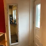 Ein Kleines Haus * Φέμαρν
