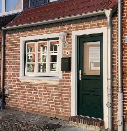 Ein Kleines Haus Holiday home *